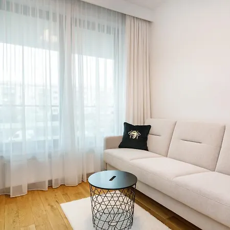 Plac Unii Lux - Comfy Daire Gdynia