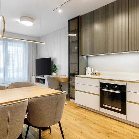 Plac Unii Lux - Comfy Apartment *